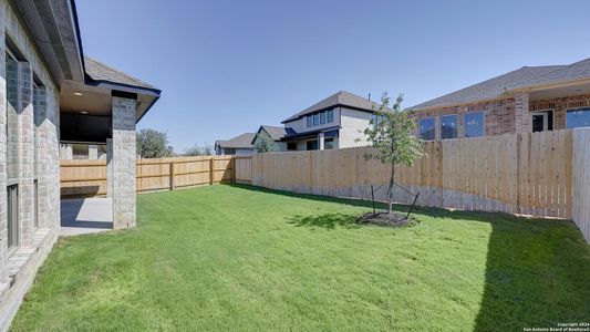 New construction Single-Family house 1362 Malou Ml, San Antonio, TX 78224 Design 2358V- photo 20 20