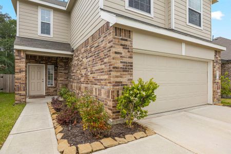 Walkway to Front Entrance