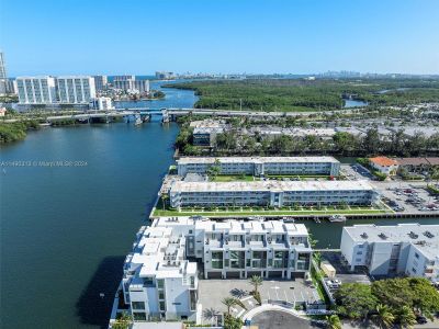 Koya Bay by Macken Companies in North Miami Beach - photo 22 22