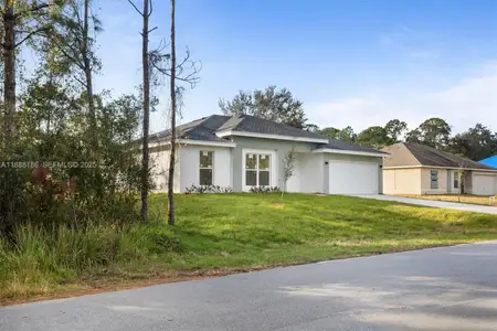 New construction Single-Family house 1150 Se Tarleton St, Palm Bay, FL 32909 - image