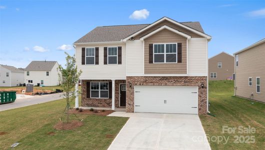 New construction Single-Family house 140 Callie River Ct, Clyde, NC 28721 plan Penwell - image