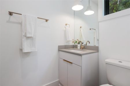 New construction Single-Family house 87 Chalmers Ave, Austin, TX 78702 - image 7