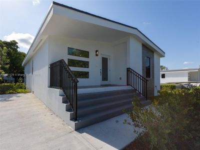 New construction Single-Family house 504 Nw 15Th Ave, Pompano Beach, FL 33069 - image