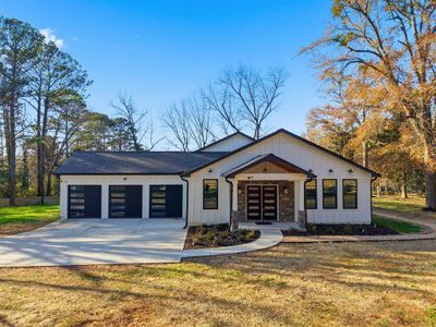 New construction Single-Family house 1755 Snapfinger Rd, Decatur, GA 30032 - image