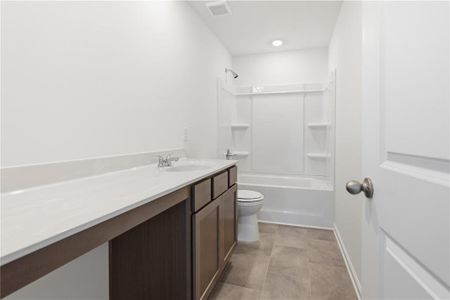 New construction Single-Family house 173 Bloomfield Cir, Canton, GA 30114 - image