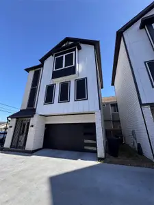 New construction Townhouse house 4406 Oats St, Unit C, Houston, TX 77020 - image
