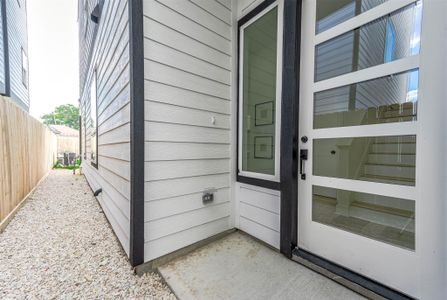 New construction Townhouse house 5801 Hardy St, Houston, TX 77009 - image