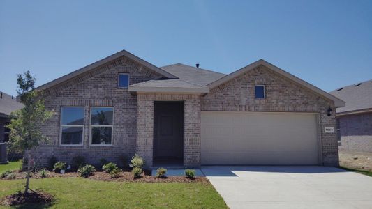 New construction Single-Family house 1025 Foxburg Dr, Fort Worth, TX 76131 plan Texas Cali - image