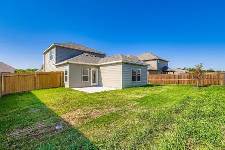 New construction Single-Family house 1029 Park Oak Ln, Crowley, TX 76036 plan Silverbell - image