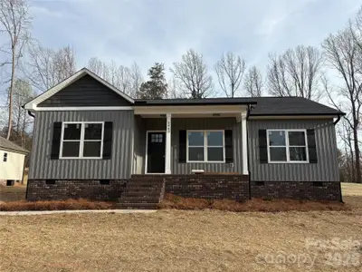 New construction Single-Family house 2 Macon St, Kannapolis, NC 28081 - image