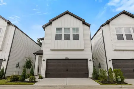 New construction Single-Family house 5004 Elizabeth City St, Houston, TX 77021 - image