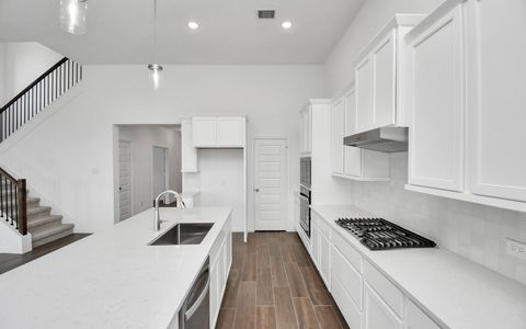 New construction Single-Family house 25115 Midnight Willow Dr, Katy, TX 77493 plan Rowan - image 6