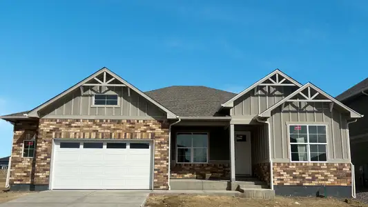 New construction Single-Family house 1832 Sawtooth Mountain Dr, Berthoud, CO 80513 FOWLER- photo 0