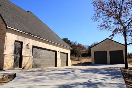 New construction Single-Family house 424 Glade Crest Rd, Azle, TX 76020 null- photo 1 1