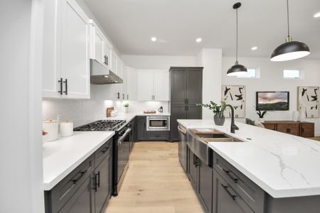 New construction Single-Family house 717 Marcella St, Unit E, Houston, TX 77091 - image 6