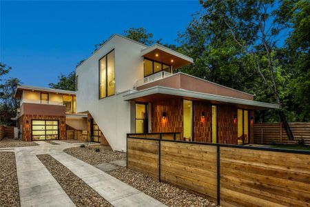 New construction Single-Family house 936 Springdale Rd Rd, Unit 2, Austin, TX 78702 - photo 0