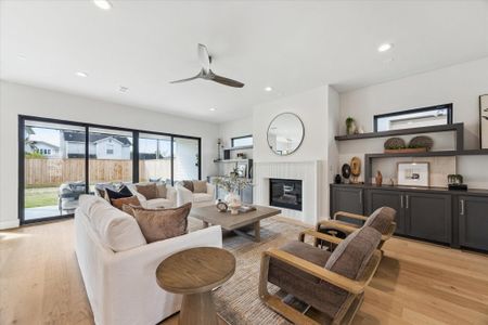 New construction Single-Family house 1261 Wakefield Dr, Houston, TX 77018 - image 11