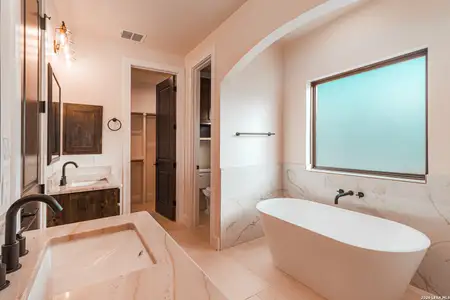 New construction Single-Family house 192 Bobby Lynn, Adkins, TX 78101 - image 8