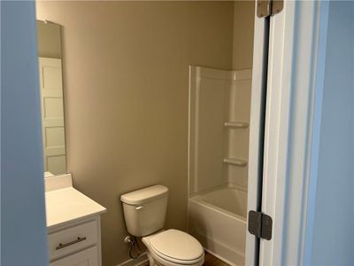 New construction Single-Family house 924 Winding Rose Dr, Hoschton, GA 30548 Noah- photo 4 4