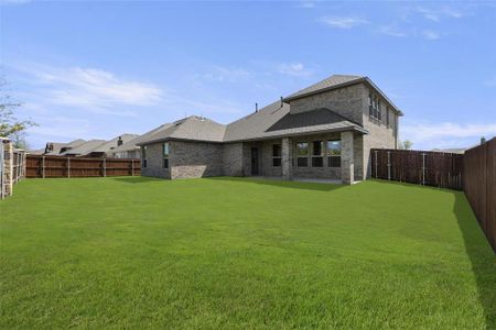 New construction Single-Family house 221 Redford Ln, Forney, TX 75126 Radcliffe- photo 26 26