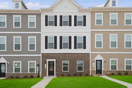 New construction Townhouse house 1422 Towns Vly, Fort Mill, SC 29708 plan Hayworth II - image