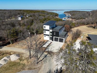 New construction Single-Family house 320 Bentwood Dr, Pottsboro, TX 75076 - image