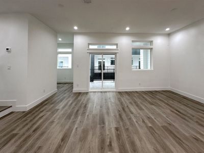 New construction Single-Family house 502 Schweikhardt Street, Houston, TX 77020 - photo 40 40