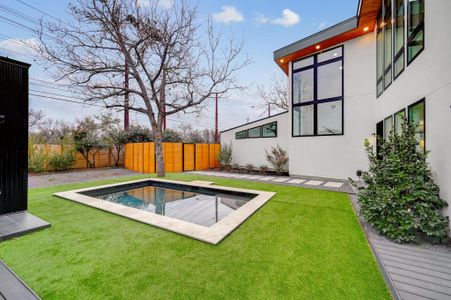 New construction Single-Family house 4613 Bolm Dr, Austin, TX 78702 - image