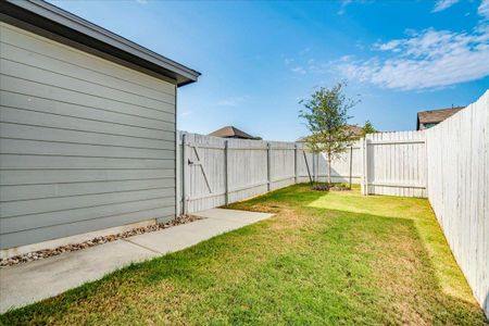 New construction Single-Family house 223 Rieber Rd, Kyle, TX 78640 plan Scarlet - image 4