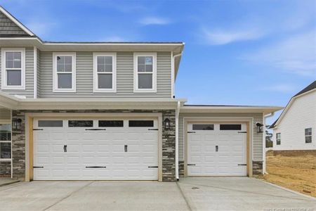 New construction Single-Family house 1931 Thomas Wood Dr, Fayetteville, NC 28306 - image