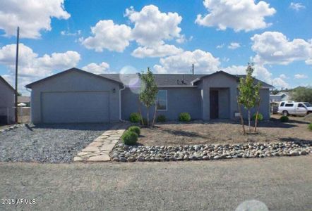 New construction Single-Family house 20581 E Cholla Dr, Cordes Lakes, AZ 86333 - image