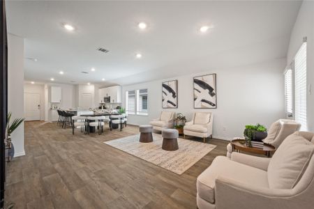 New construction Single-Family house 3050 Bloomsbury Terrace Dr, Fulshear, TX 77441 plan Forest - X35F - image 5