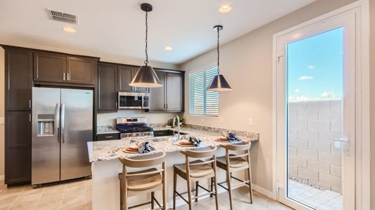 Madera: Horizon by Lennar in Queen Creek - photo 6 6