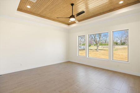 New construction Single-Family house 10115 Ravenswood Rd, Granbury, TX 76049 null- photo 24 24