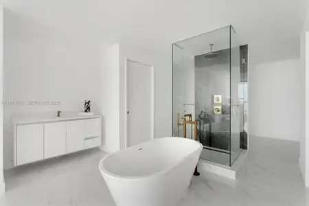 New construction Condo house 700 Ne 24Th St, Unit 4702, Miami, FL 33137 - image 5