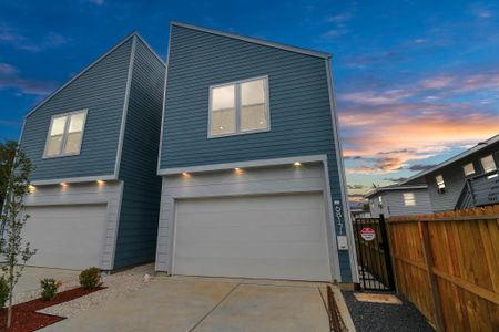 New construction Single-Family house 6817 Peerless St, Houston, TX 77021 - image