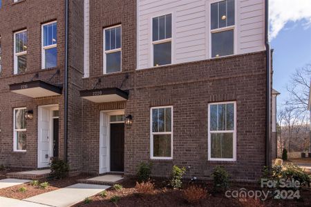 New construction Townhouse house 2220 Noble Townes Way, Charlotte, NC 28262 - photo 1 1