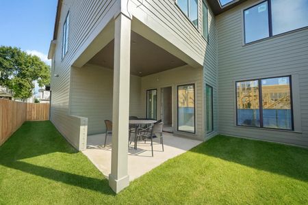 New construction Single-Family house 726 E 7Th St, Houston, TX 77007 - image 4