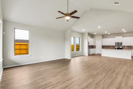 New construction Single-Family house 173 Angelina Trl, Dayton, TX 77535 plan Venice - image 5