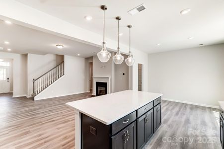 New construction Townhouse house 14926 Tamarack Dr, Charlotte, NC 28278 Claymore- photo 6 6