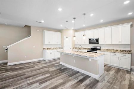 New construction Single-Family house 1012 S Holly Ave, Sanford, FL 32771 null- photo 5 5