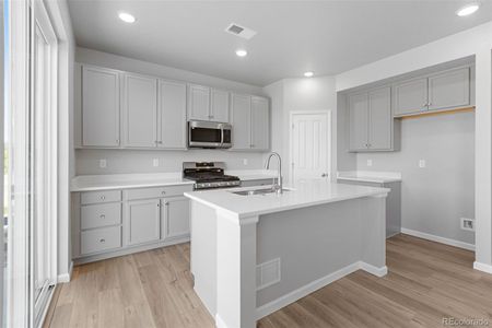 New construction Single-Family house 16953 Ballinger Cir, Mead, CO 80542 plan Keystone II - image 7