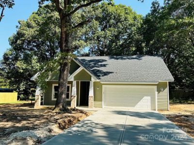 New construction Single-Family house 332 Hillcrest Drive, Mooresville, NC 28115 - photo 0