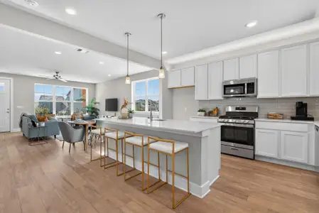 New construction Townhouse house 5909 Rotunda Vw, Austin, TX 78747 - image 5