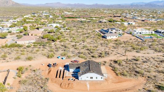 New construction Single-Family house 13711 E Lucia Drive, Scottsdale, AZ 85262 - photo 13 13