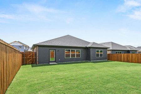 New construction Single-Family house 3204 Kingdom Dr, Denton, TX 76208 plan Trenton - image 18