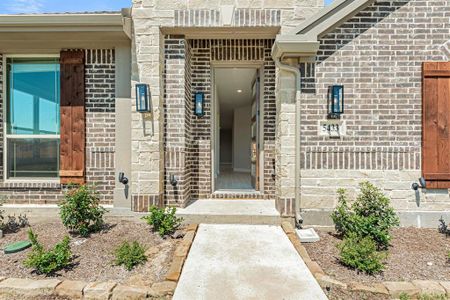 New construction Single-Family house 5433 Stone Ln, Midlothian, TX 76065 Cypress II- photo 3 3