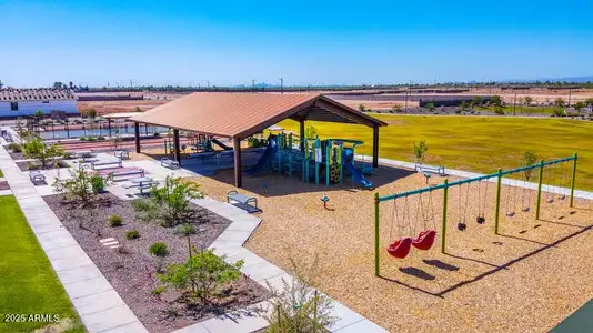 New construction Single-Family house 18216 W La Senda Dr, Surprise, AZ 85387 plan Iris - image