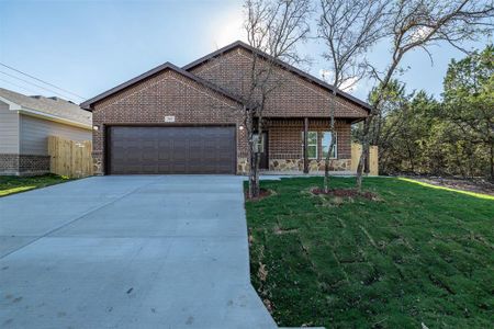 New construction Single-Family house 2803 Beechwood St, Granbury, TX 76048 - image