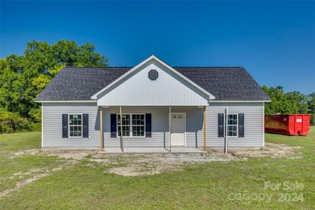 New construction Single-Family house 300 East Street, Heath Springs, SC 29058 - photo 0